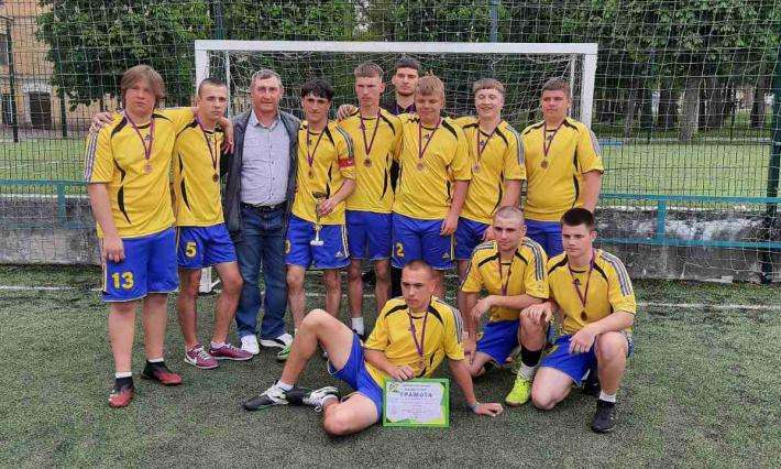Бронзові призери обласних футбольних баталій серед коледжів!