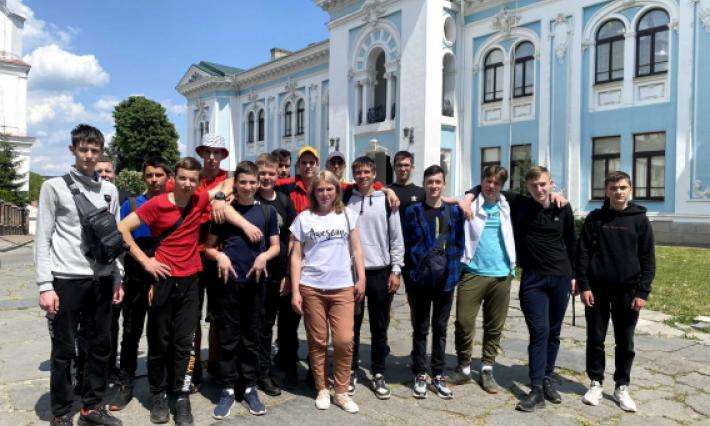 ЕКСКУРСІЯ В ЖИТОМИРСЬКИЙ ОБЛАСНИЙ КРАЄЗНАВЧИЙ МУЗЕЙ