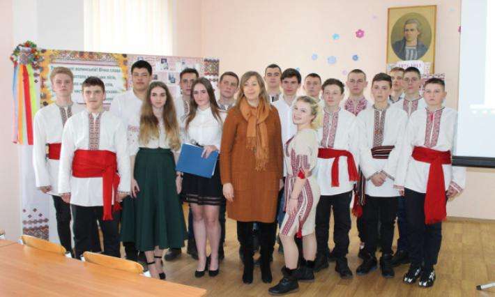 «Незгасна зоря України». ЗІ СВЯТОМ, ЛЕСЮ!