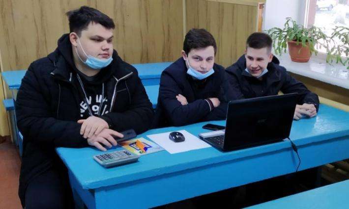 Студенти ВСП ЖАДФК НТУ прийняли участь в конкурсі "Service Master Junior 2021"