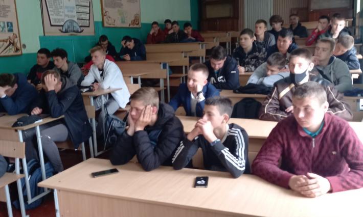 "Урок звитяги"  (викладач - Силантьєв К.В.)