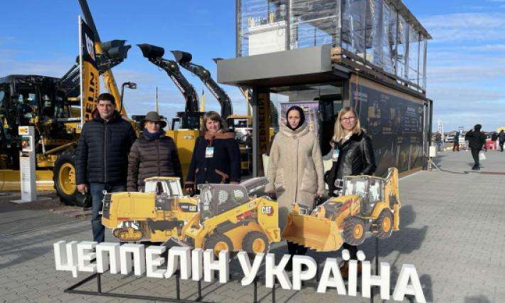 Викладачі комісії 192 Будівництво та цивільна інженерія ВСП ЖАДФК НТУ взяли участь у 19-му Міжнародному форумі АВТОДОРЕКСПО